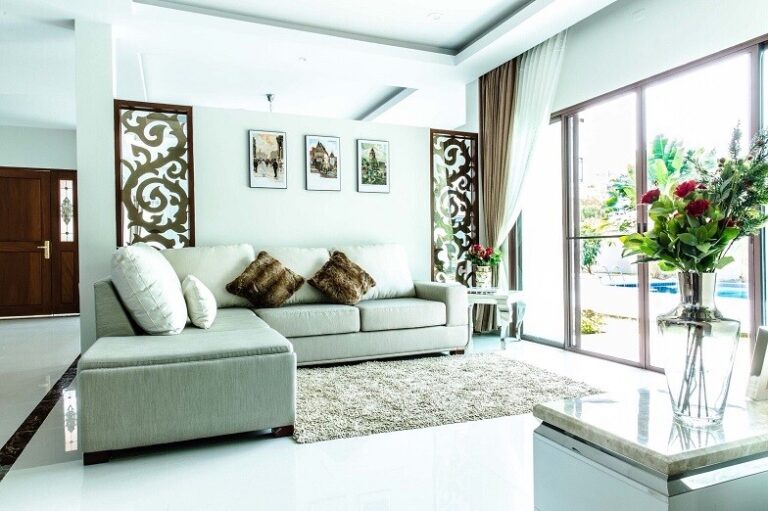 for rent บ้านหรู ย่านพระราม9 พร้อมสระว่ายน้ำส่วนตัว ให้เช่าบ้าน3 หลัง rent 600000 baht