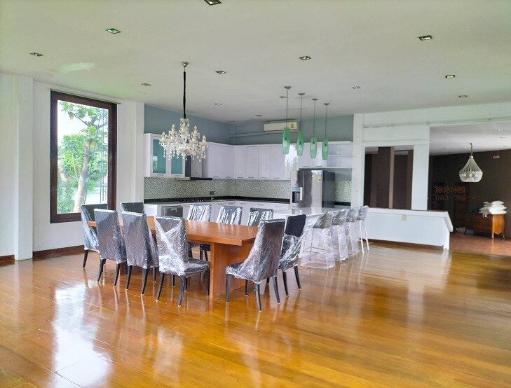 รหัสCC 1367 RENT บ้านบาหลีสระว่ายน้ำส่วนตัว ขนาด1 ไร่กว่า4 bedrooms ใกล้ซีคอนสแควร์