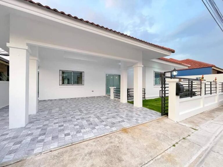 บ้านเดี่ยวชั้นเดียวพร้อมเฟอร์นิเจอร์ – เนินพลับหวาน พัทยา 

ราคาเพียง 3,990,000 …