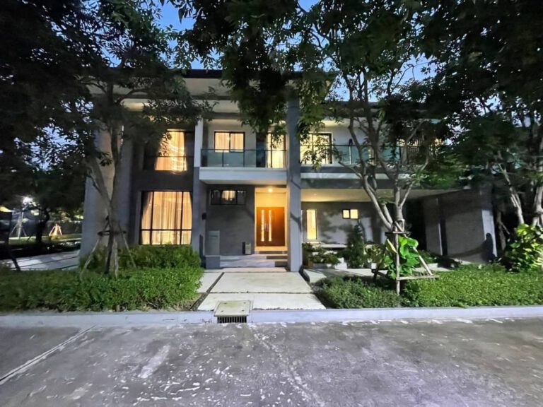 Agent Post (H183)
 For Sale : The City Ekkamai
– บ้านหรูพร้อมเฟอร์ 2 ชั้น
– 119….