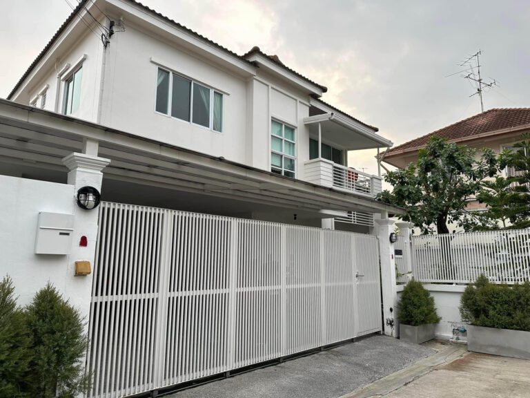 3 ห้องนอน 3 ห้องน้ำ – บ้าน

กรุงเทพมหานคร

ขายบ้านเดี่ยว 2 ชั้น แถวลาดพร้าว-นาคน…