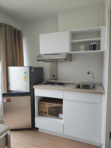 condo. Lumpini Ville Sukhumvit 77 2 23 ตรม 8500 บาท. ไม่ไกลจาก รถไฟฟ้า BTS อ่อนนุช หรููสงบ กรุงเทพ