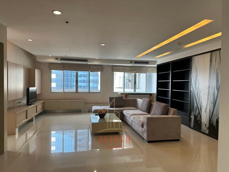 SC050724 Condo for sale, 3 bedrooms, Wittayu Complex, furnished, ready to move in, near BTS Ploenchit.