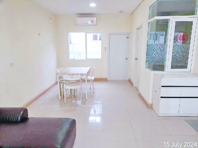 203847pic1