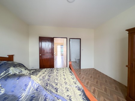 288043pic1