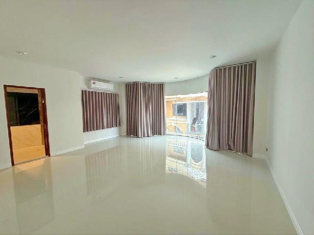 292970pic1