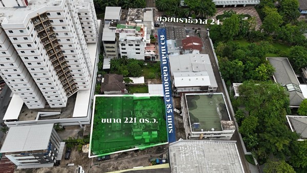 ที่ดินพร้อมอาคารพาณิชย์และโกดัง 001 ที่ดินพร้อมอาคารพาณิชย์และโกดัง 001