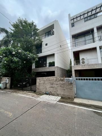 498922pic1