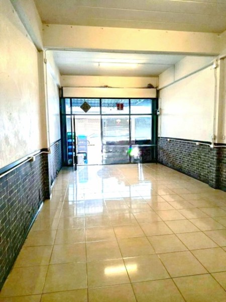 u49-224840pic1