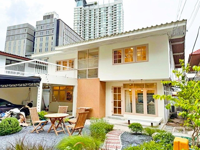 u50-303759pic1