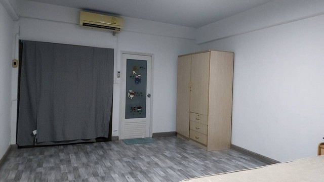 u93-225065pic1